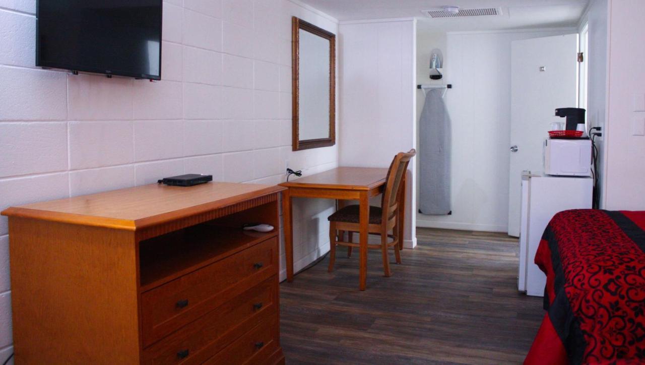 Budget Inn Ontario Esterno foto