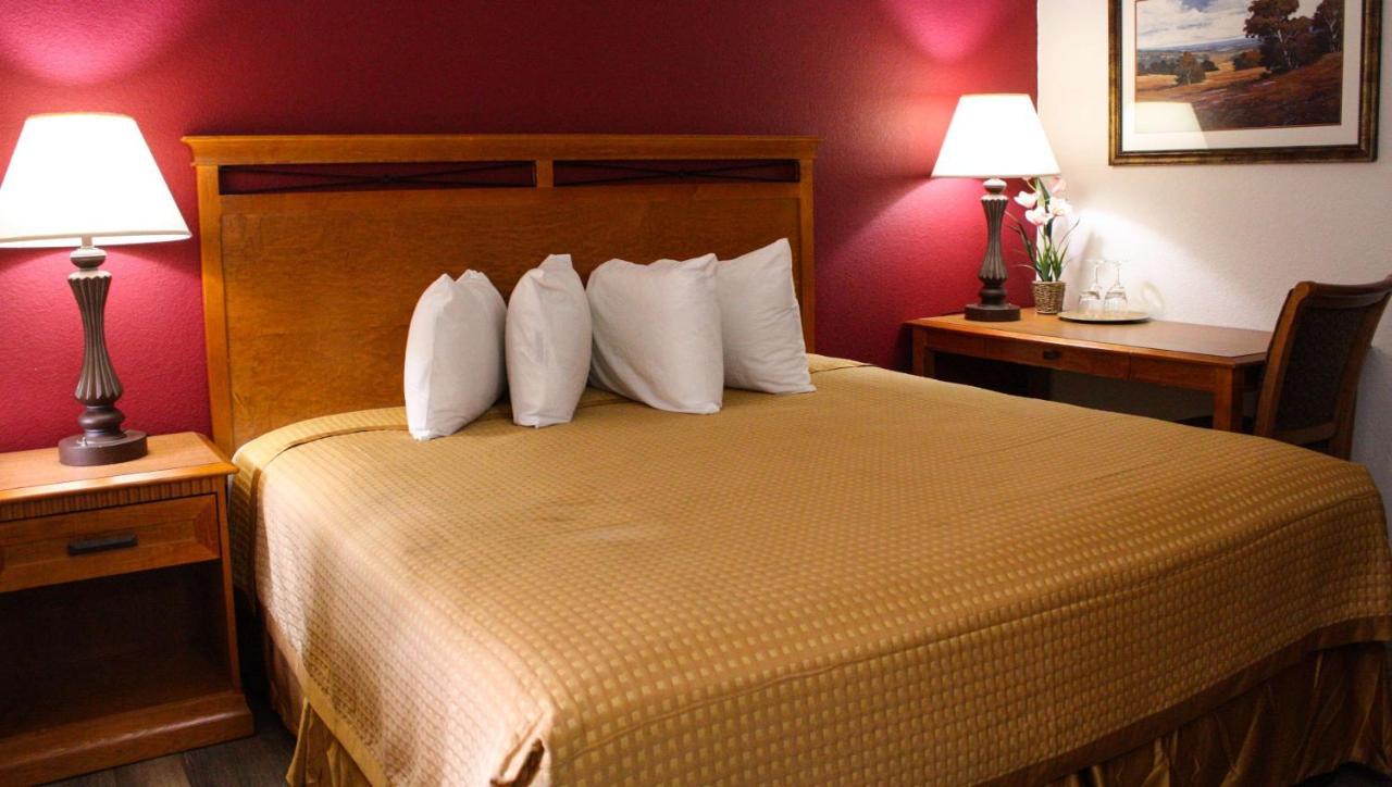 Budget Inn Ontario Esterno foto