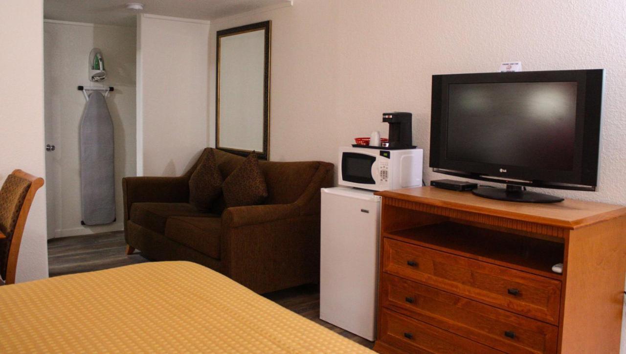 Budget Inn Ontario Esterno foto