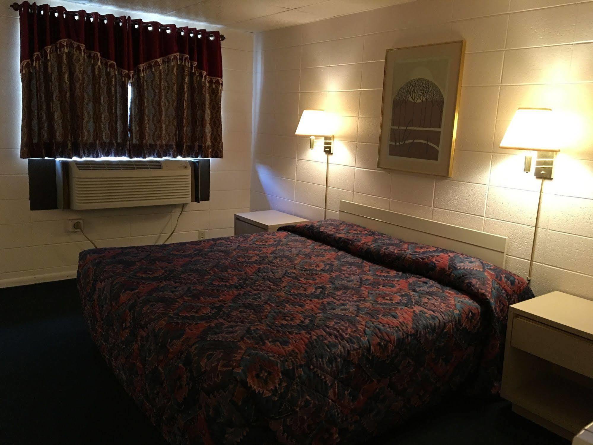 Budget Inn Ontario Esterno foto