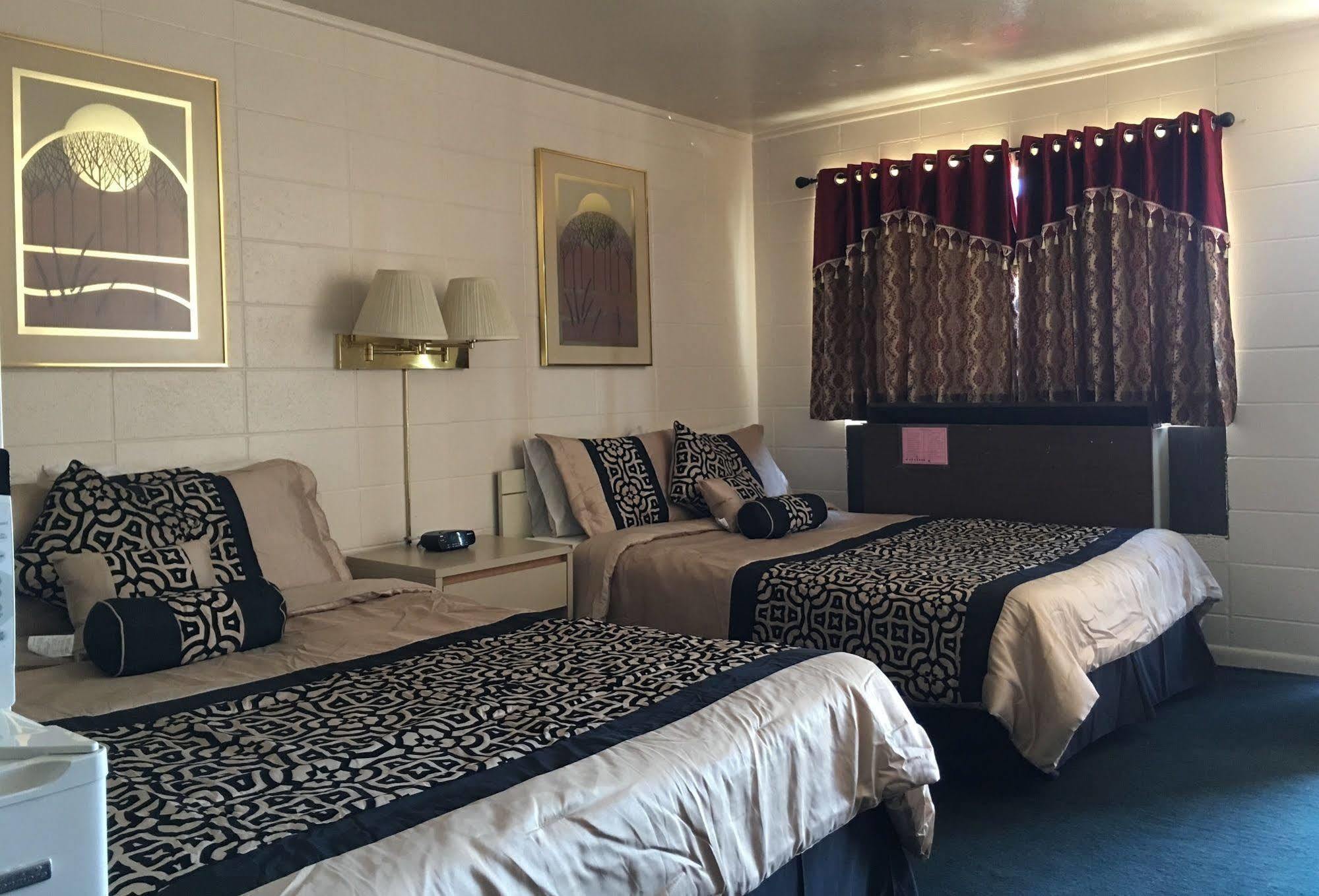 Budget Inn Ontario Esterno foto